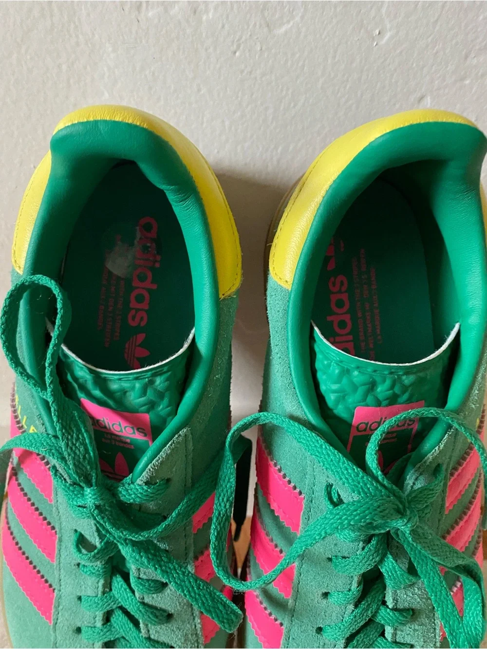 Adidas✨Gazelle Bold Platform Sneaker Court Green Suede/Lucid Pink